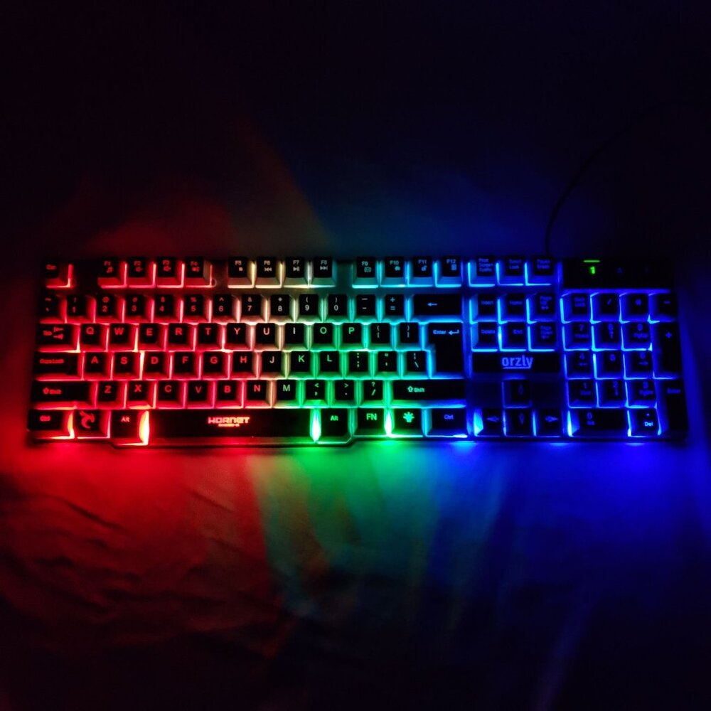 Orzly RX250-K USB Gaming Keyboard w/Changeable Backlight EXCELLENT CONDITION!!!